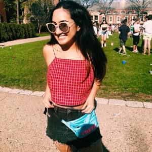 Meet your Posher, Gabi